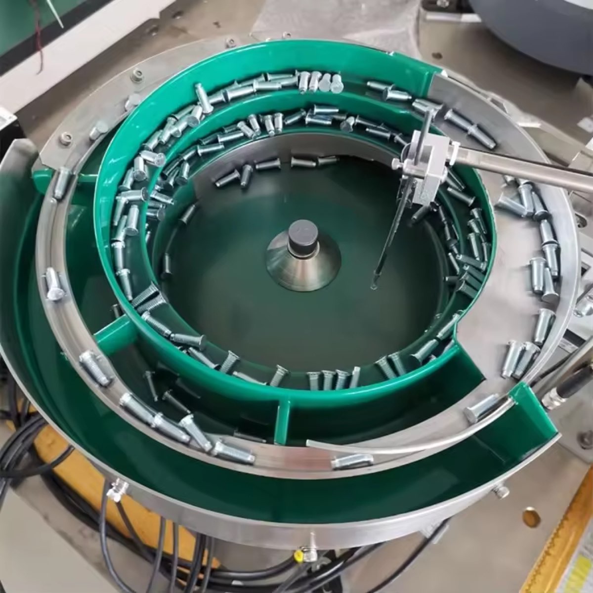 Vibratory Bowl Feeders thumbnail 4